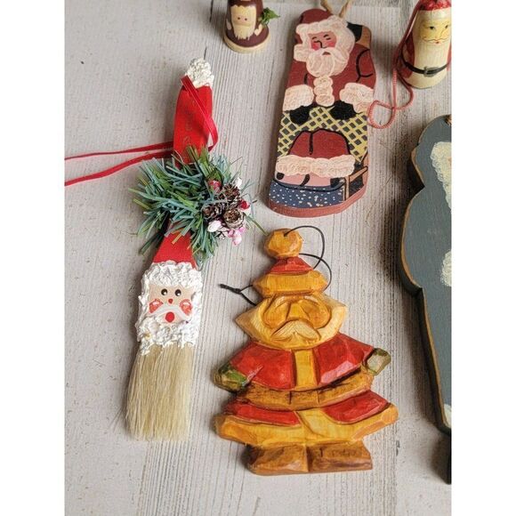 Santa Claus paint brush rustic wooden variety ornament Xmas set - Picture 3 of 12